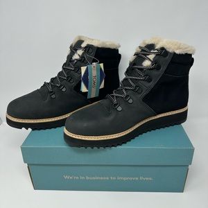 TOMS Mojave Hiker Boot Women leather suede Nubuck Black Ortholite NEW!!!!
